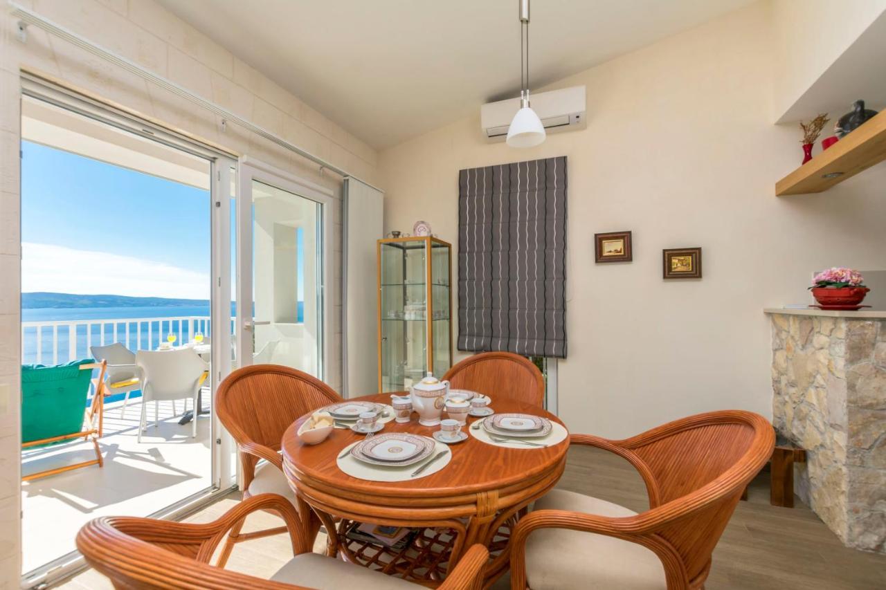 Apartments Luxury View 오미스 외부 사진